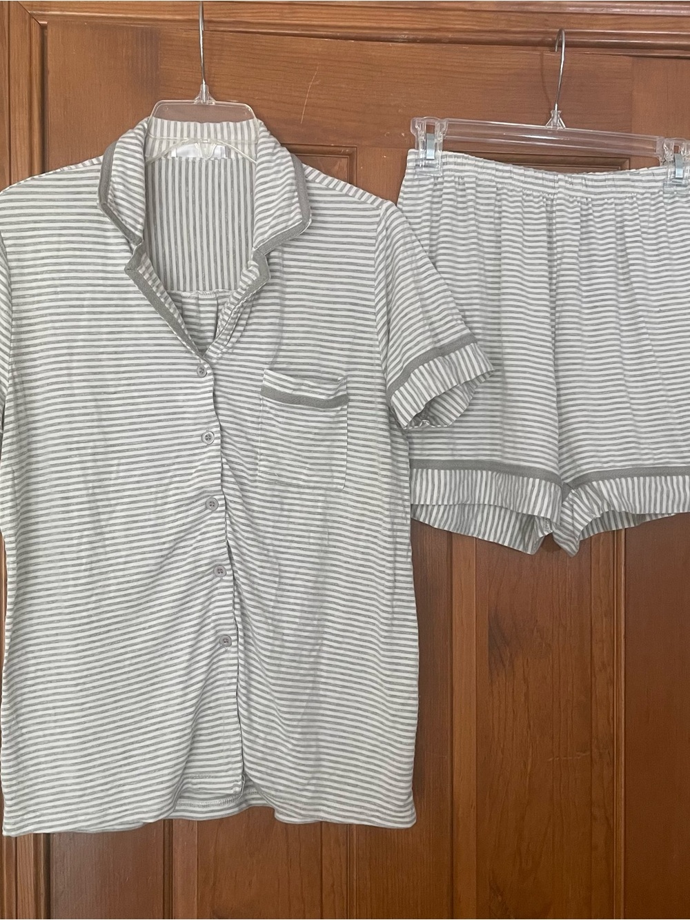 EKOUAER Women’s Short Sleeve Striped Pajama Set - Gray/White, Size Small